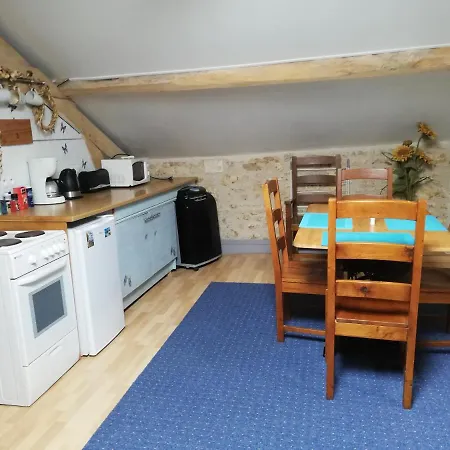 Apartment Le Buguet Saint-Antoine-Cumond